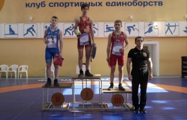 Омские борцы завоевали бронзовые медали в Новосибирске