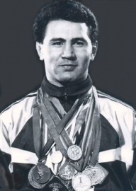 Искандарян Мнацакан Фрунзевич