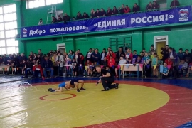 В Шербакуле во второй раз прошел борцовский турнир памяти Юрия Крикухи