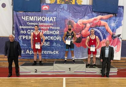 Шахрияр Алиев выиграл чемпионат СЗФО по греко-римской борьбе
