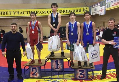 Омские борцы завоевали шесть наград на мемориале Ивана Григорьева