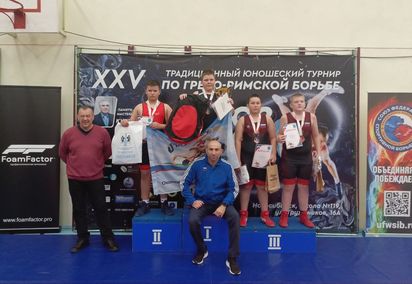 Три награды из Новосибирска