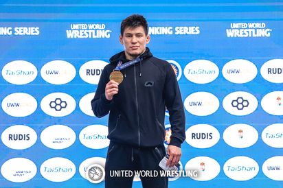 Адлет Тюлюбаев – победитель рейтингового турнира UWW