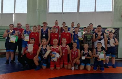 В Оконешниково прошел 8-й турнир памяти тренеров Оконешниковского района