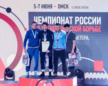 В Омске завершился Чемпионат России по греко-римской борьбе