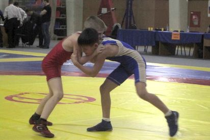 Омские борцы привезли награды из Хакасии